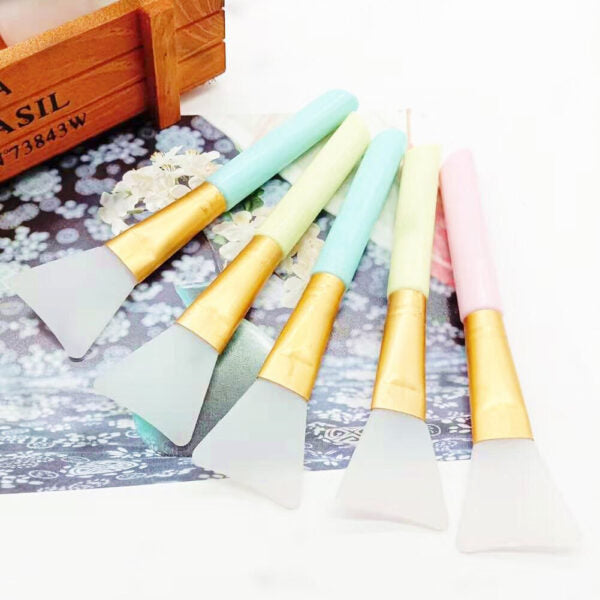Pack of 5 Soft Silicone Mask Brushes Foundation Gulfam's Collections